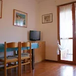 Lejlighed Comfy Flat In A Residence-beahost