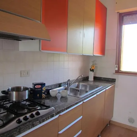 Apartment Comfy Flat In A Residence-beahost *